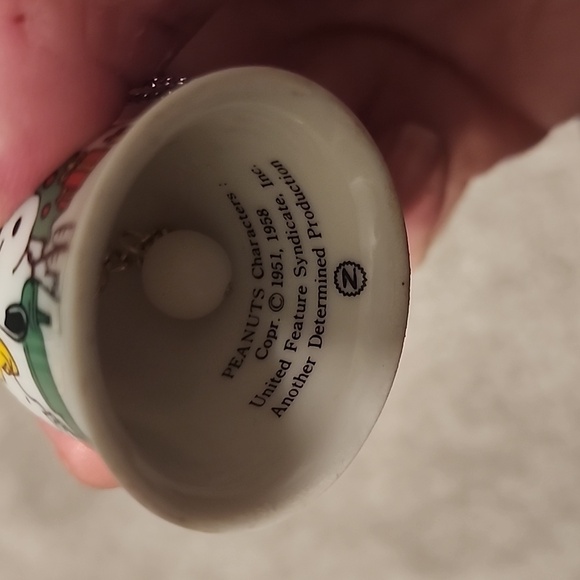 Set of 2 vintage Snoopy Peanuts ornaments - Picture 5 of 10